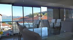 Golden Apple Otel