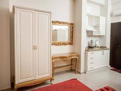Lamaria Residence