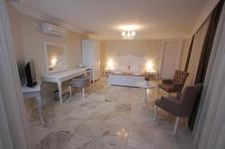 Cinar Hotel