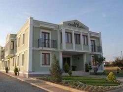 Ebruli Otel Cunda