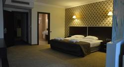 Ener Old Castle Resort Hotel