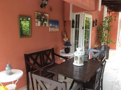 House Hotel