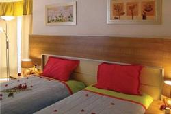 Tuana Hotel