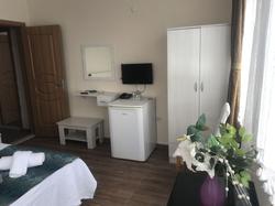 Tum Trio Hotel