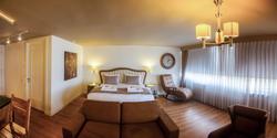Melek Hotels Moda