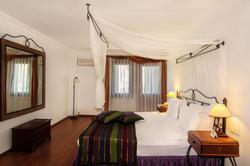 Kumlubük Maris Hotel