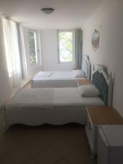 Estrella Beach Hotel