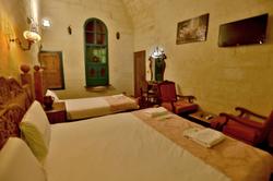 Kardesler Cave Hotel