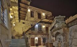 Vista Cave Hotel