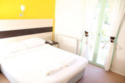 R+ Hostel