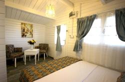 Mavi Beyaz Hotel & Beach Club