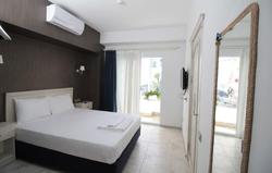 Double Inn Marina Hotel