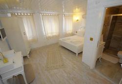 Alaçatl Alanur Otel