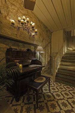 Insula Hotel