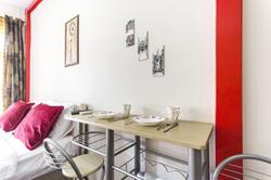 Roncalli Park Suites