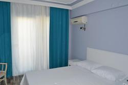 Lapis Port Surf Hotel
