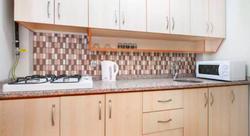 Walton Balat Residence