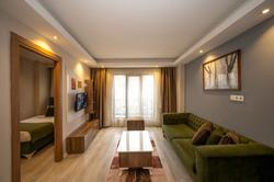 Taksim Marida Suit