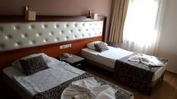Kleopatra Togan Suit Hotel