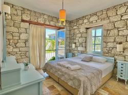 Dort Mevsim Alacati Butik Otel