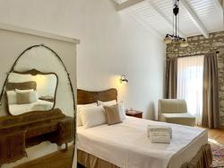 Krem Hotel