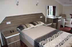 Yanki Otel