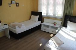 Limon Hostel