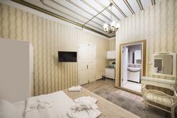 Emre Residence Suites