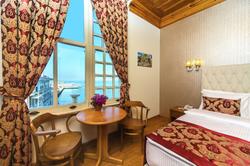 Mom Hotel
