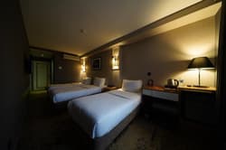 All Seasons Hotel