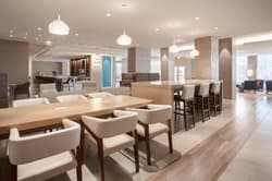 Holiday Inn Los Angeles International Airport