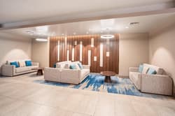 Holiday Inn Los Angeles International Airport