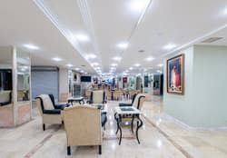 Senza Sunset Beach Hotel