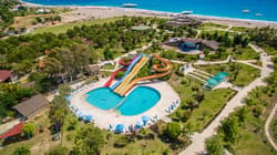 Armas Pemar Beach