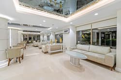 Falcon Hotel