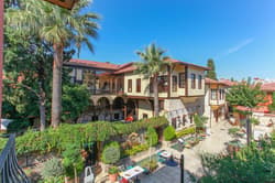 Alp Pasa Hotel