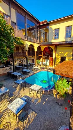 Alp Pasa Hotel