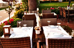 Side Bay Hotel