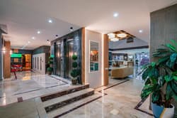 Club Big Blue Suite Hotel