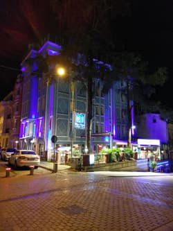 Blue House Hotel