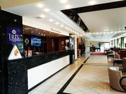 Iris Otel