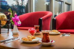 Santa Marina Hotel