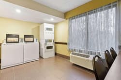 La Quinta Inn & Suites Tampa North I-75