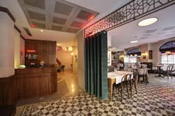 Faros Old City Hotel