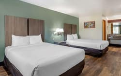 Econo Lodge Portland Airport
