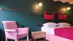 Casa Rosa Suites