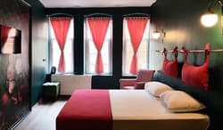 Casa Rosa Suites