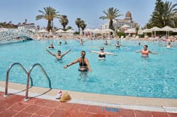 Seaden Corolla Hotel