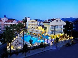 Asda Maris Hotel