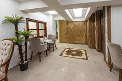 Linnga Hotel and Suite